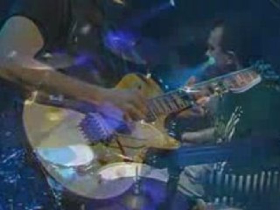 Steve Hackett - Firth of Fifth Solo (Budapest 2004)