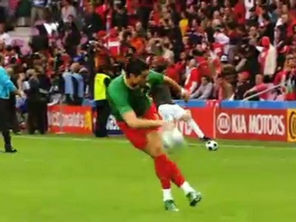 Cristiano Ronaldo Freestyle Pre-Game vs Turkey