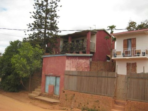 Ambatondrazaka-MADAGASCAR 2008 sur une chanson de Mahaléo