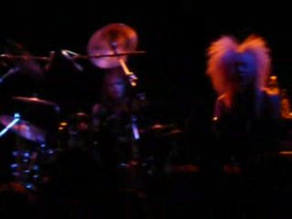 Dio [Distraugh Overlord] - Carry Dawn