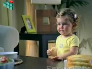 Yudum uçan bebek reklam