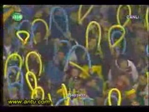 Fenerbahce Supporter Mohikan Show! GFB !!