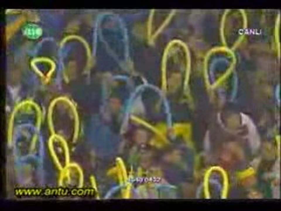 Fenerbahce Supporter Mohikan Show! GFB !!
