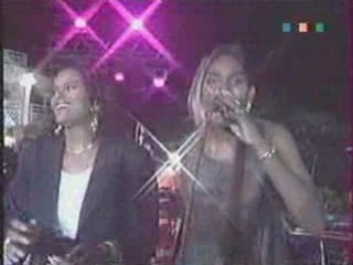 Jocelyne Beroard et Princess Lover - Pa bisoin palé (live)
