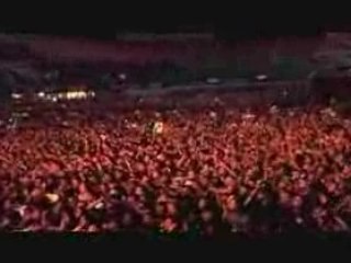 Falling Away From Me Live Mexico