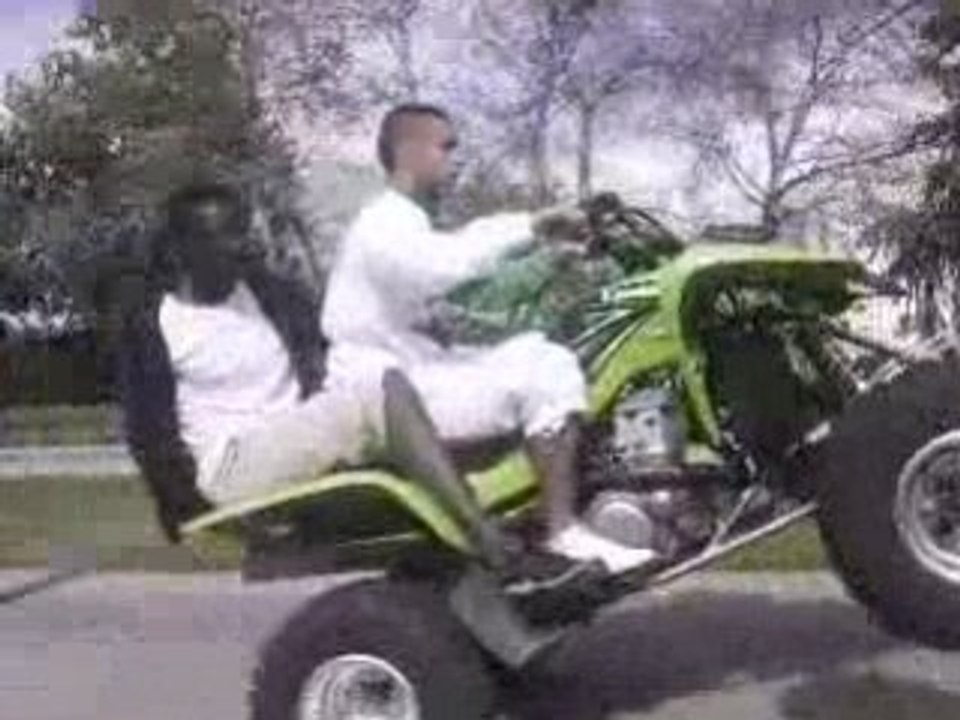 kfx en roue a 2 au clos toreau