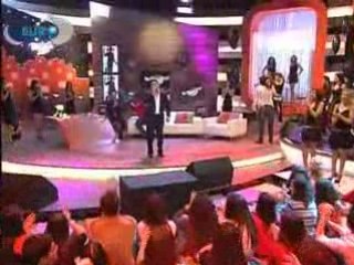 Beyaz Show -Angarali Namik - Hovarda