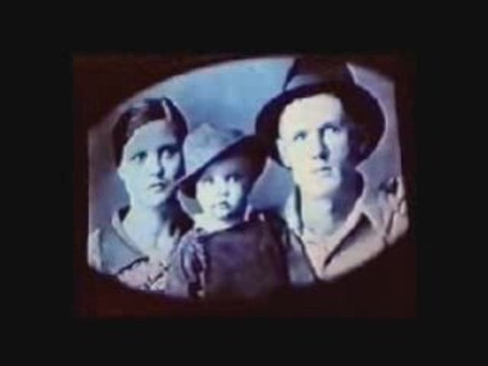 Elvis Presly & Lisa Marie Presley - Don t Cry Daddy (Video)