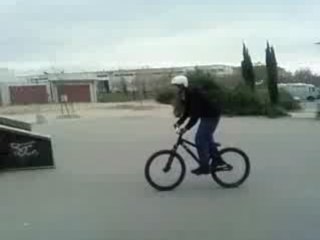 "rideoucreve", tentative de 3-6 au skate-park de valence