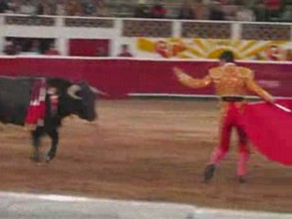 Novillada y duelo de banderilleros en Querétaro