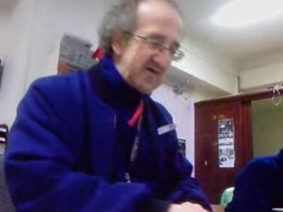 Coluche n'aime pas vraiment les hommes