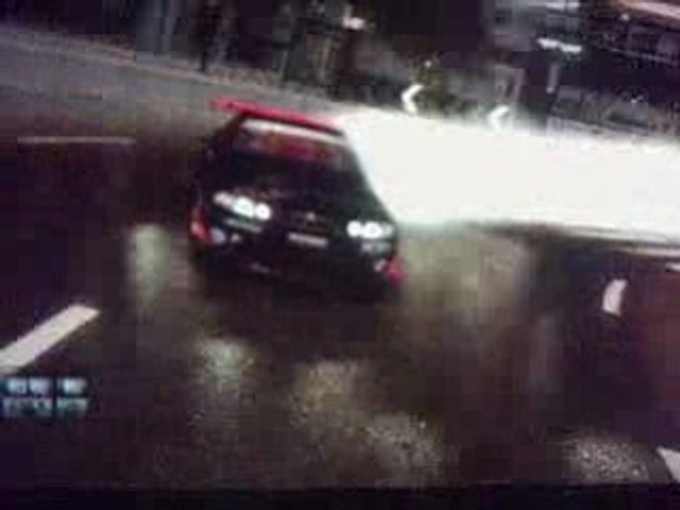 Drifting In Shibuya(High Score)-Race Driver Grid