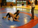 MARINE ET LYDIE EN COMPETITION DE LUTTE DU CLUB DE SAMBO DE