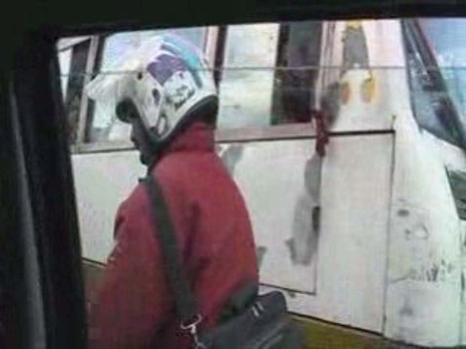 Klaxon dans KTM MOV010