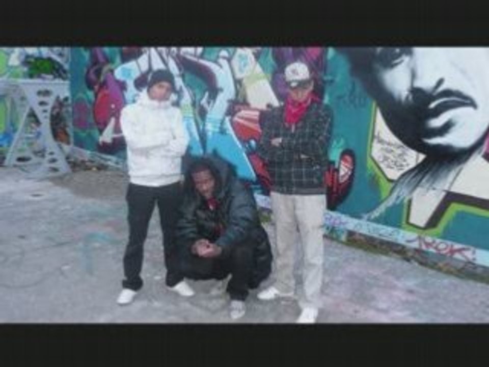 2sang feat Moons- Les armes sont prêtes Rap 2008 français