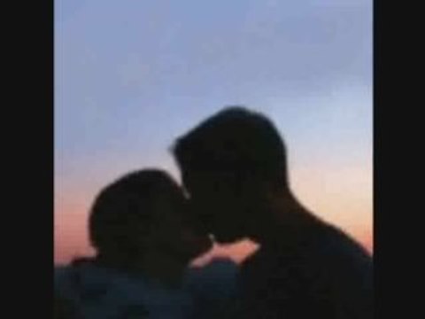 Какво Е Любовта !?