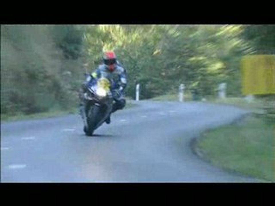 Clip du Dark Dog Tour 08 ( moto journal )