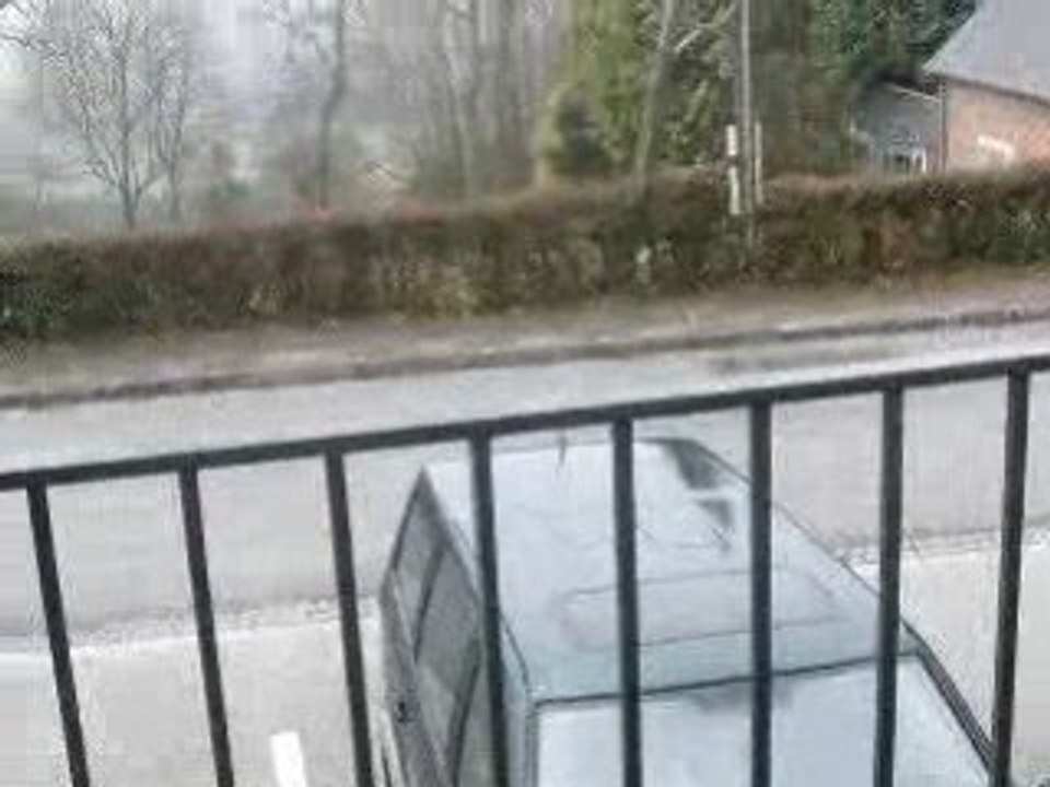Il neiige x)