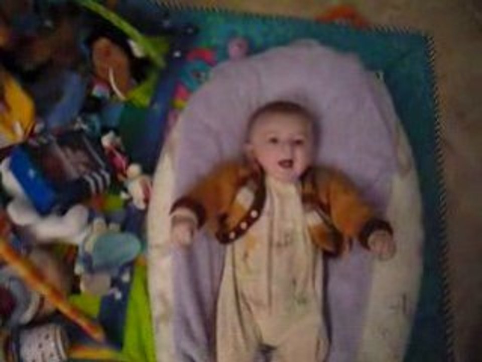 Eclats de rire : pour donner la banane à ma tata Aurélie!!!