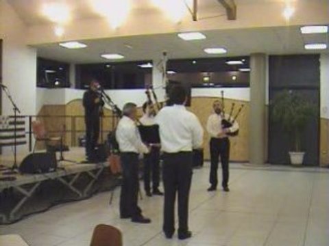 Marion bono et le bagad an alach the Rowan Tree