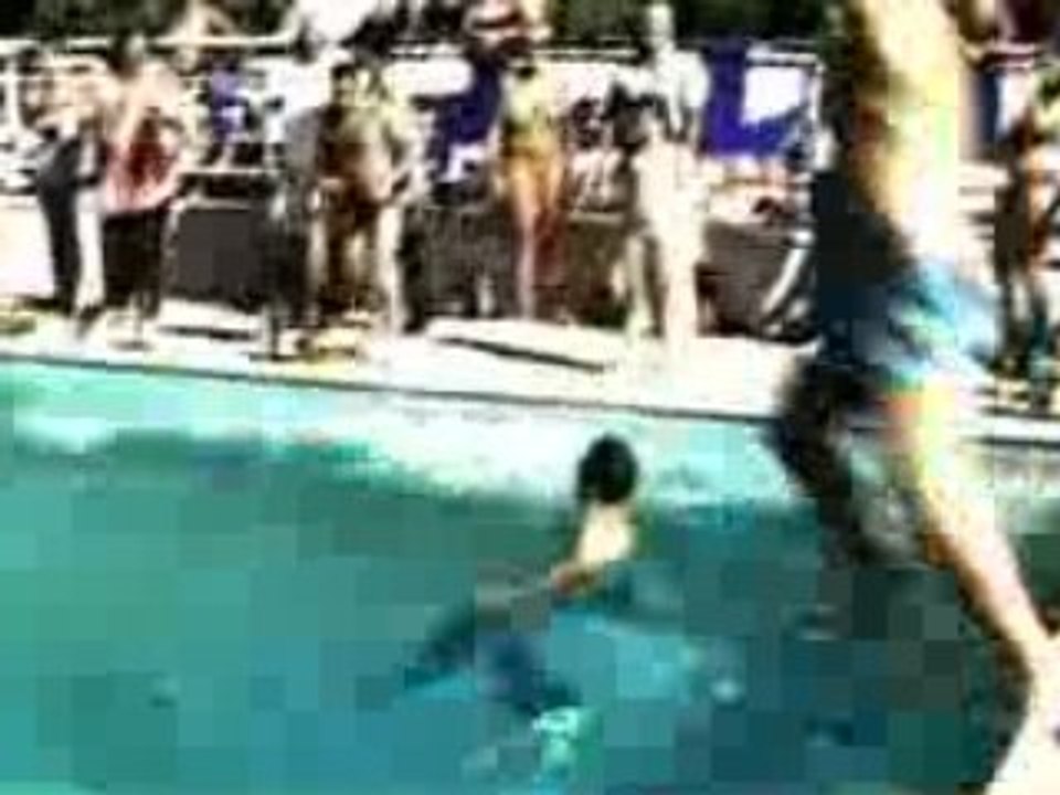 CLIP 1 MINUTE