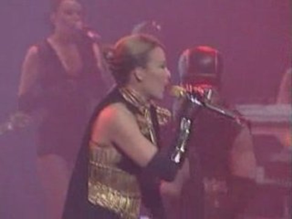 Kylie Minogue takes on China