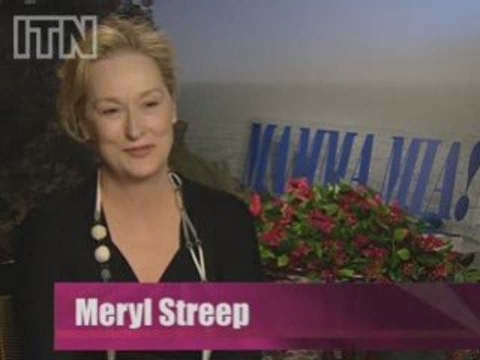 Brad Pitt reveals how to woo George Clooney