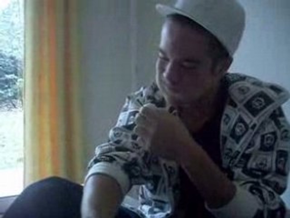 Pika vs Mr.freeze Chamalo