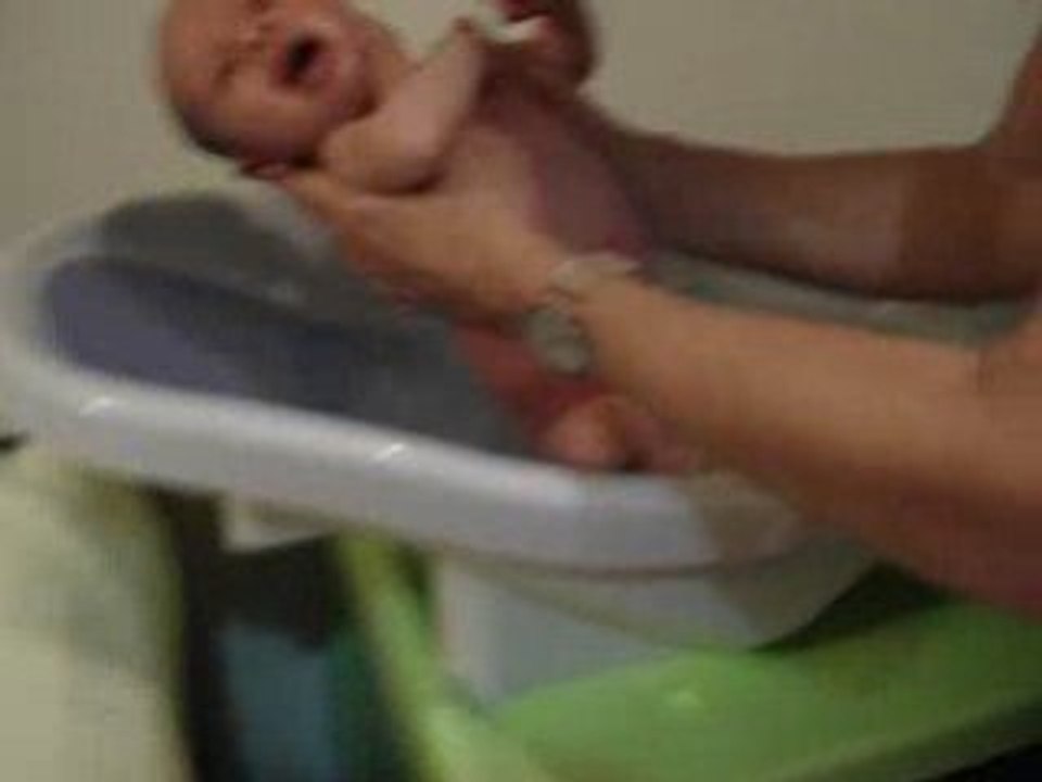 C'est l'heure du bain!!