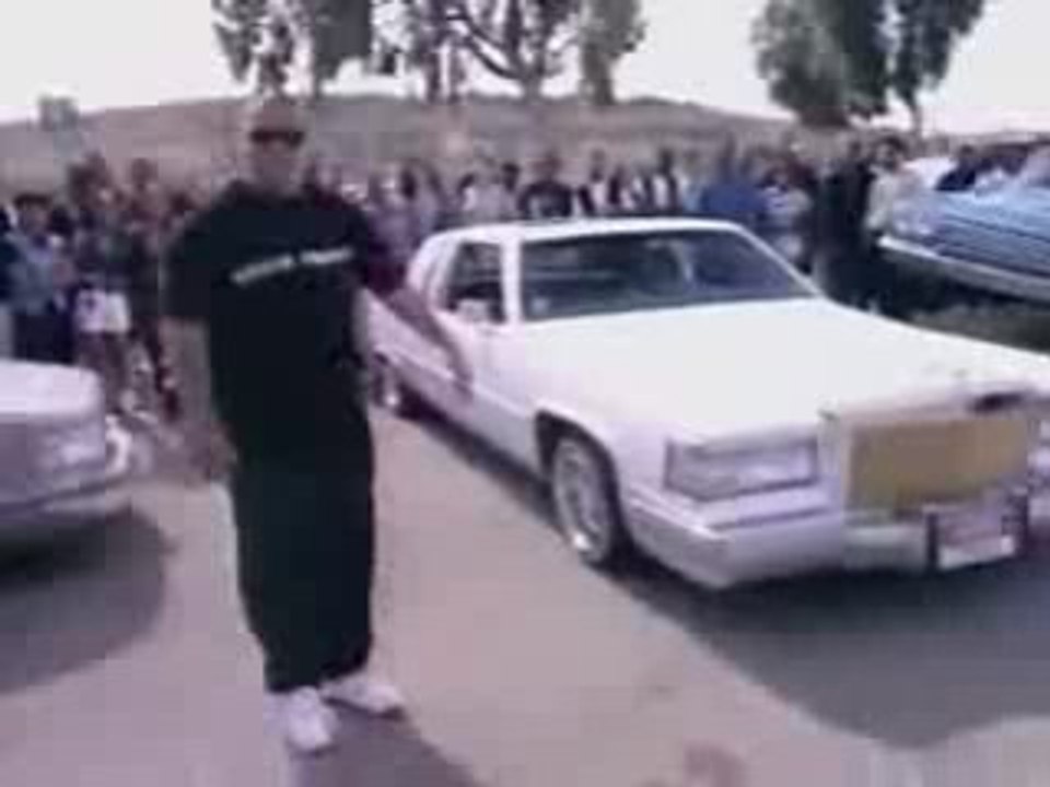 (g-funk)La Rocko Tee- Sump'n ta bounce