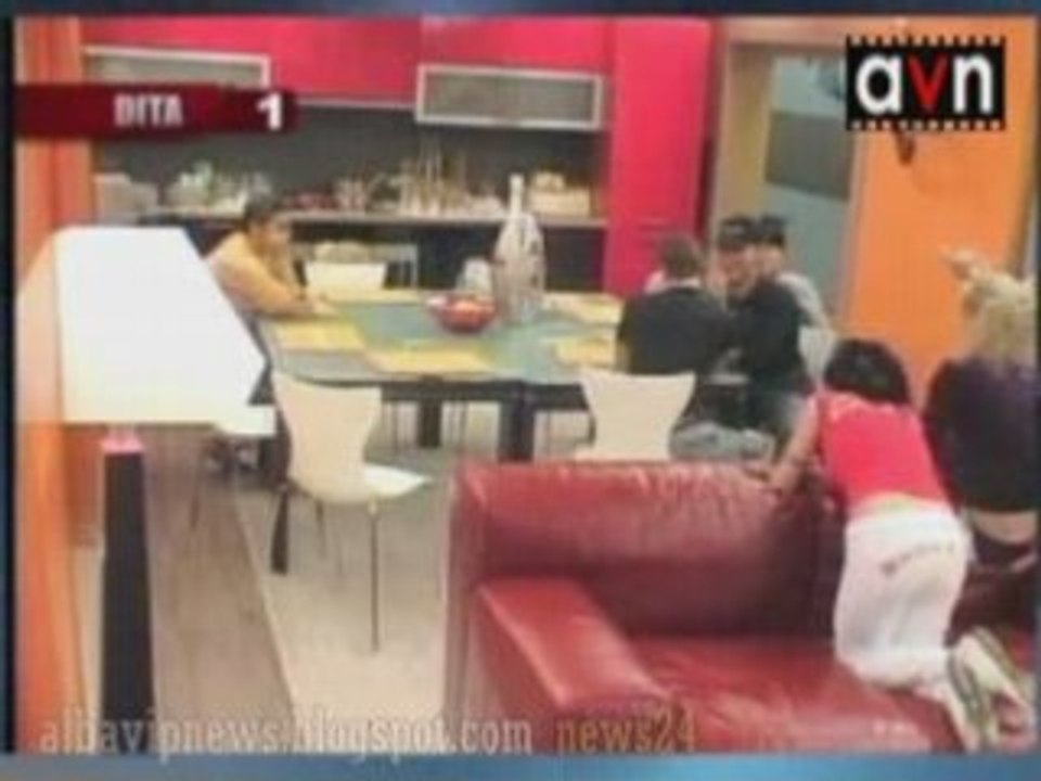 Kafazi i Arte Dita 1, Pjesa 1