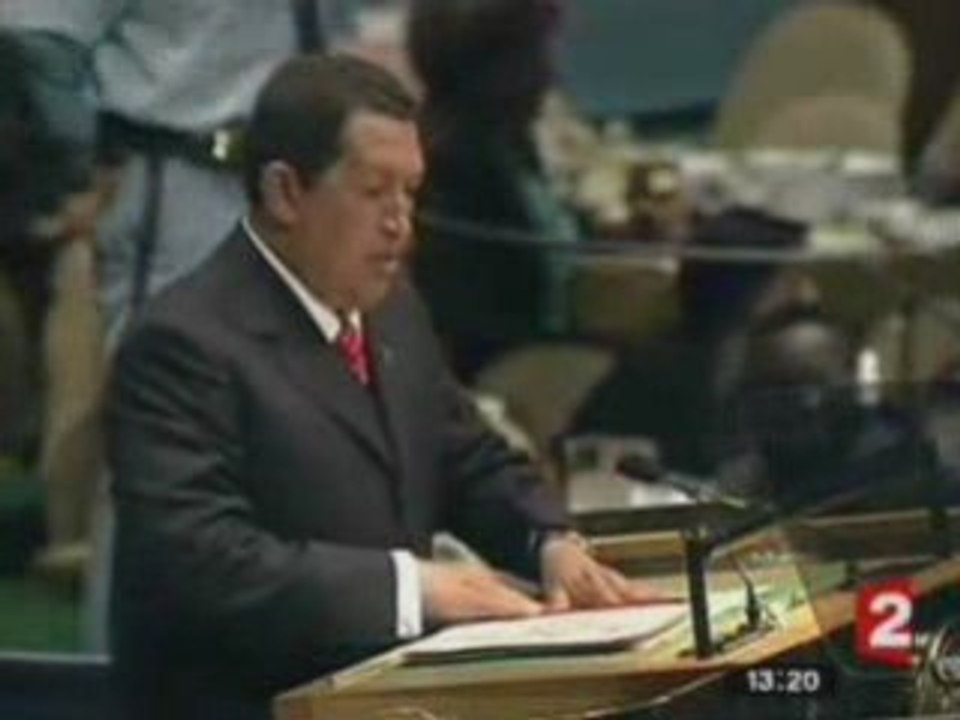 Hugo chavez insulte bussh
