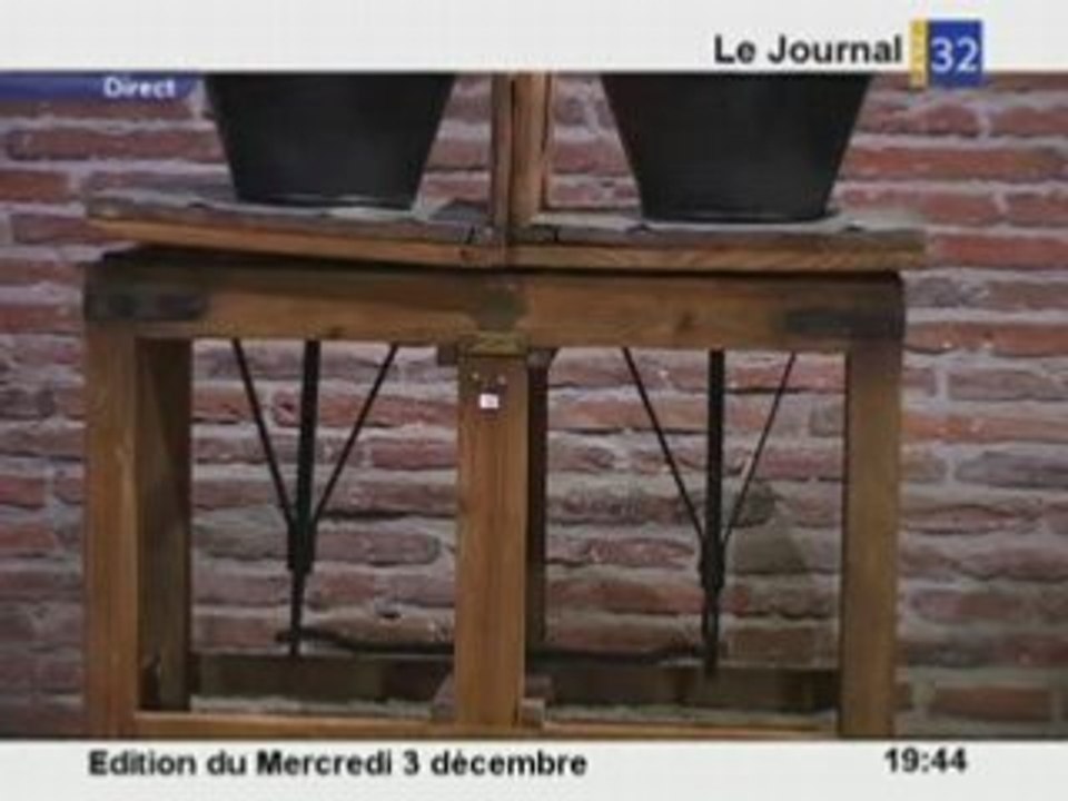 Pléthore de poids de mesure à la Maison de l'Outil de Troyes