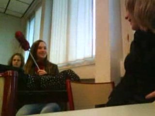 Bataille de parapluie,Pauline VS Alison,la suite.