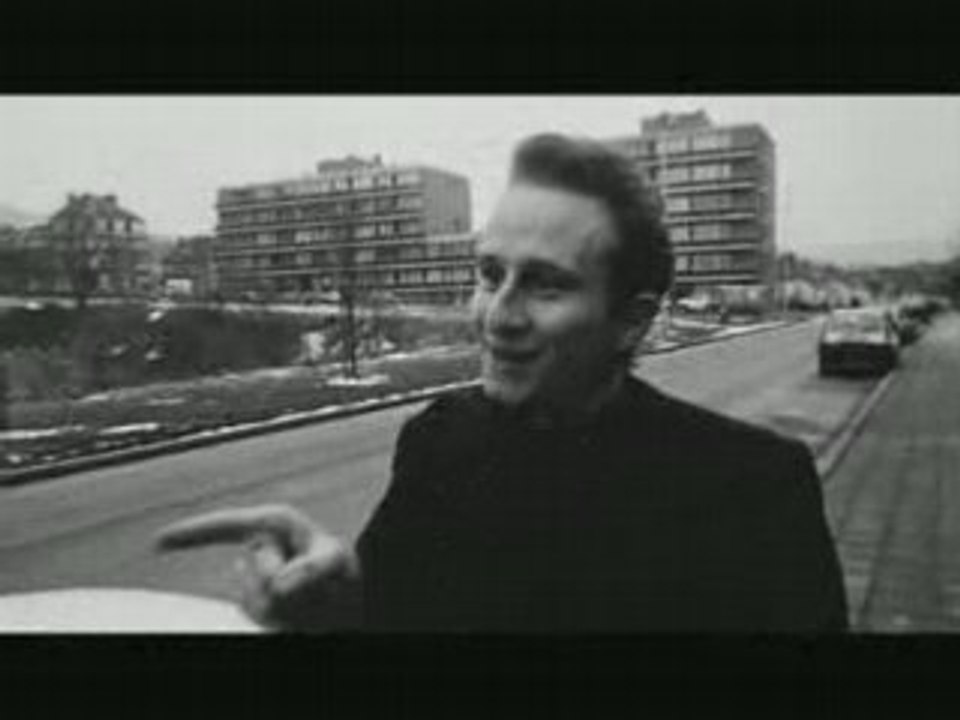 Le pretexte d'une brique