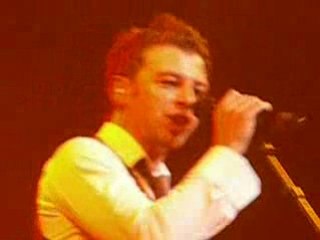 Christophe Maé Nantes 02.12.08 Sa danse donne