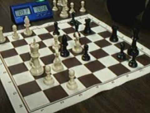 ECHECS : ZITOUN 1 VS 0 TONY (CLASSE A 2008)