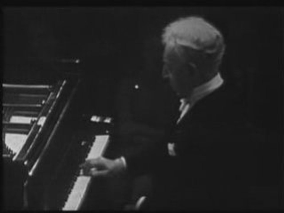 Arthur Rubinstein joue Beethoven