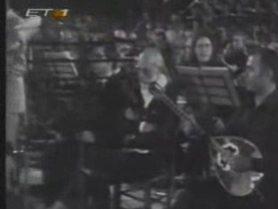 Bithikotsis, Theodorakis - Anigo to stoma mou (1977)
