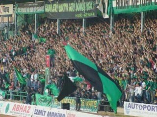 KOCAELİSPORUMUZA YENİ BESTE -ASLA YALNIZ DEĞİLSİN