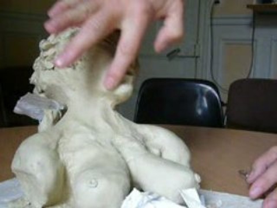 Sculpture  buste feminin