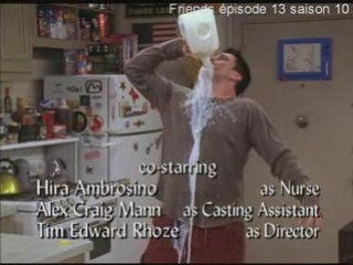 Joey boit 4 litres de lait