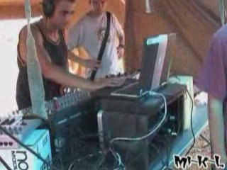 TeKnIvAL Larsac 2003