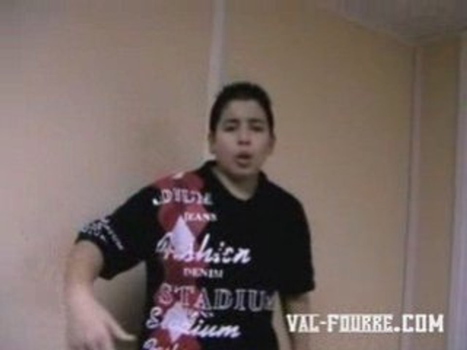 Niaks jeune rappeur de mantes la jolie a peine 14ans