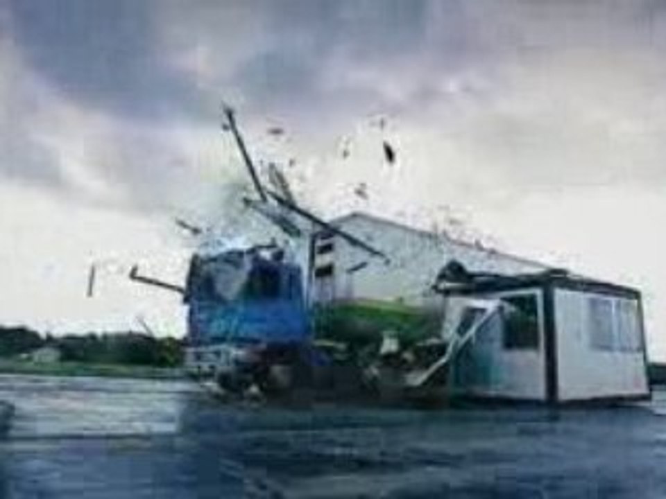 Camion crash test 1 truck crashtest