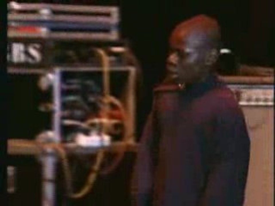 Ideal J - La vie est brutale live