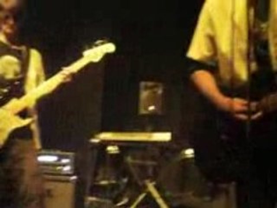 FAKE concert 06 10 08 013