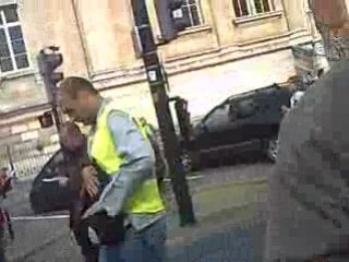 25.09.08 au palais de justice