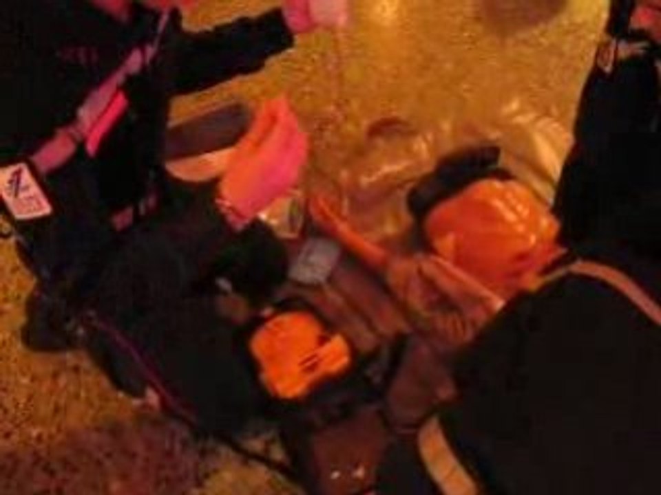 démonstration défribulateur téléthon 08 pompiers