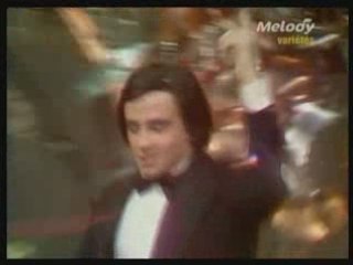 Le Luron-- début de son TOP à...(1973)--